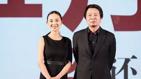 除了王朔，这位“茅盾文学奖得主”也是女儿奴！
