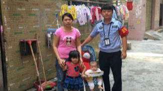 3岁小姑娘突然哭着扑进他怀里！咋回事？