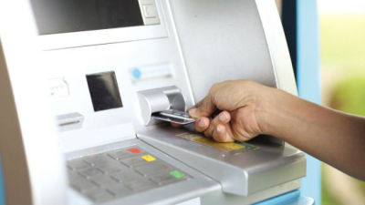 ATM转账需24小时 这些方法能救转钱之急