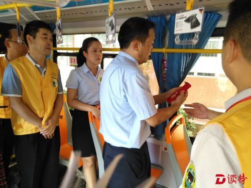 赞！深圳公交原来这么高科技高智能