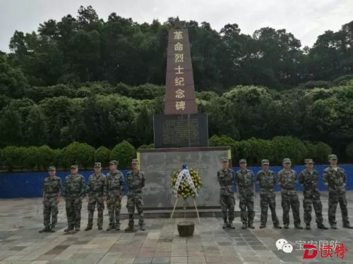 公明武装部组织民兵应急分队队员参加烈士纪念活动.webp