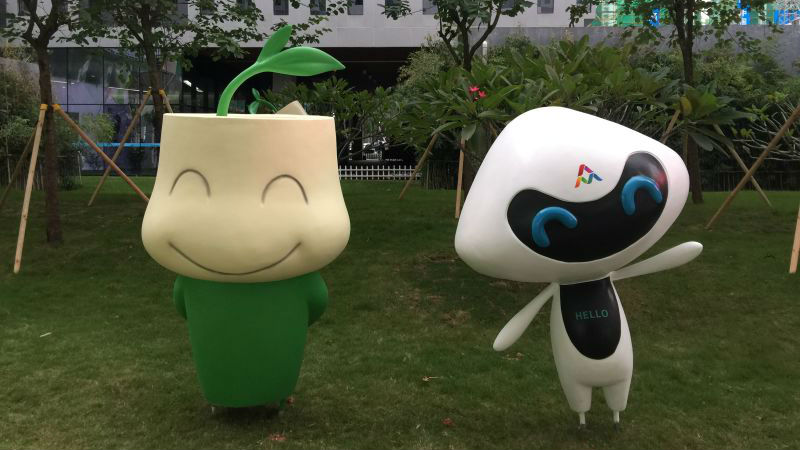 深圳国际创客周：无人机、机器人唱主角