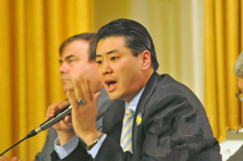 美国留学顾问教你免费入学？当心受骗还要坐牢