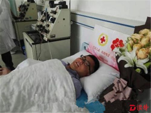 济南小伙两次捐髓救同一患者 如今已情同手足