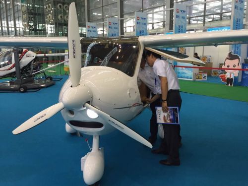 AOPA国际飞行训练展打造特色航空嘉年华