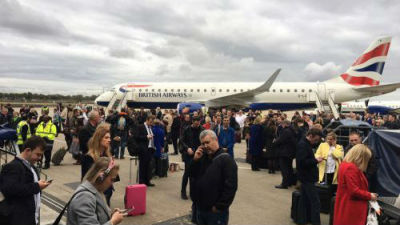 伦敦机场传发生化学事件 致数百人撤离27人不适