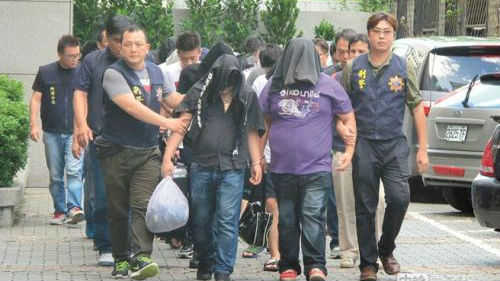 专骗大陆人！台警方查获一电信诈骗集团