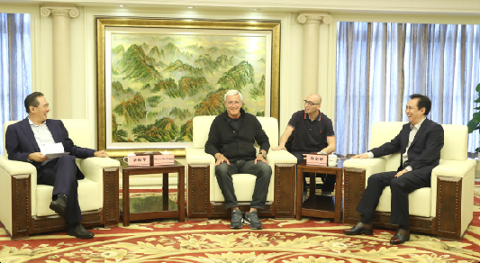 许家印力荐里皮出任国足主帅