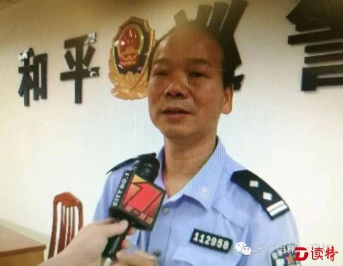 原来彩妮离家出走并不是第一次了，在一年前，彩妮就被父母送回老家与其爷爷奶奶一起住，现在也在老家上学，曾女士和丈夫则在深圳打工赚钱，彩妮是典型的留守儿童，但是在老家生活的彩妮似乎并不听话，她奶奶说彩妮经常犯错误，说了也不听，就只能打了，而彩妮这时就会逃出家中，一走就是一两天。