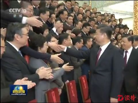11月7日，党和国家领导人习近平、刘云山等在北京人民大会堂会见中华全国新闻工作者协会第九届理事会全体代表和中国新闻奖、长江韬奋奖获奖者代表。1