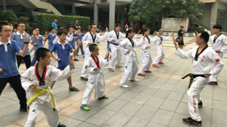 深圳“四点半活动”试点学校再增100所