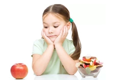 涨姿势｜如何正确给孩子吃零食？家长们注意了