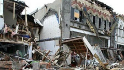中国游客被困新西兰地震重灾区 应急机制启动