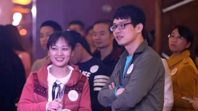 在大学，找对象和读书哪个难？答案居然是……