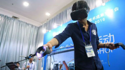 VR技术将颠覆传统课堂？听创业牛人怎么说
