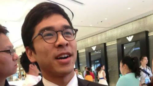 恒隆“太子”出任执行董事 曾骑自行车上下班