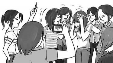 初三女生被30多人扇耳光 3名打人学生被判刑