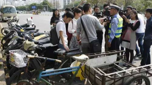 深圳交警：春节前严查五类车违法行为