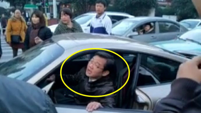 相声演员大兵遇交通事故问交警：你算老几