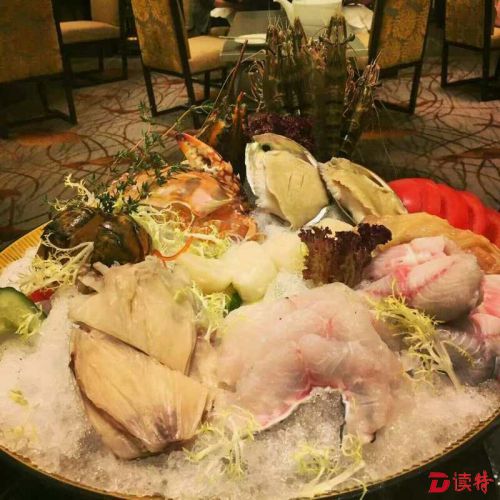 Seafood Hotpot 2