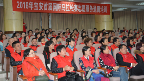 跑“宝马”遇到困难 请找这3600名志愿者