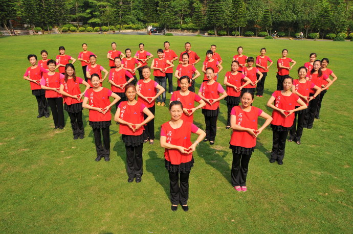 特评丨志愿服务带来更妥帖的城市人文体温