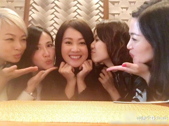 回忆杀！陈小春版《鹿鼎记》5个老婆齐聚