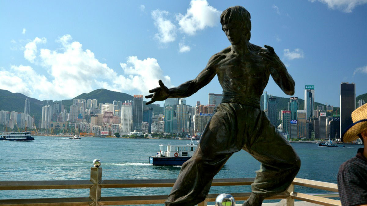 访港旅客首11个月下跌约5.4%