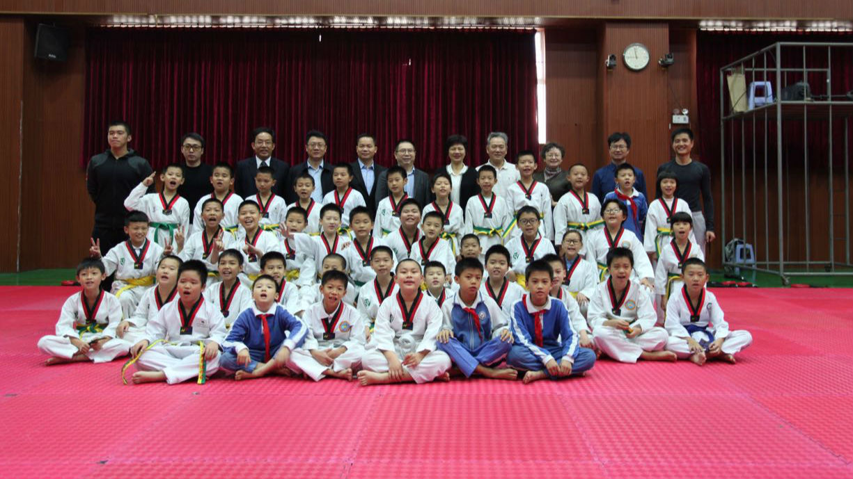厉害了word天，海旺学校学生自编自演话剧