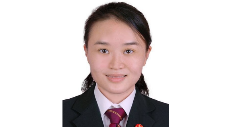柔肩担公平正义 妙手著法治文章——王惠奕