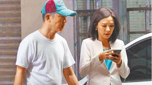 庾澄庆55岁再当爸爸？爱妻被曝已怀孕3个月