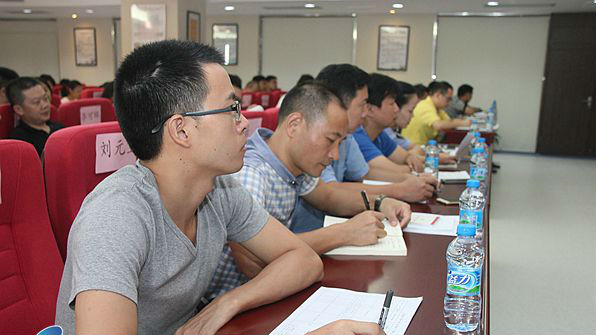 深圳将派138名讲习团成员下基层送党课