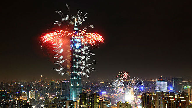 一年又一年跨年夜 去港澳台地区看跨年烟火秀
