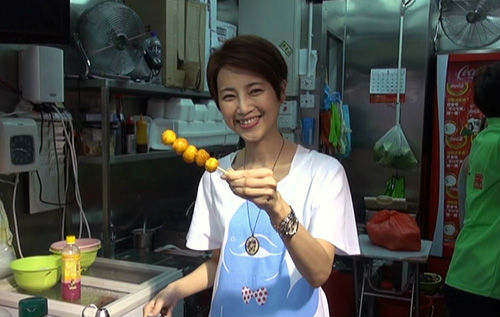 调查显示：香港市民今年过得开心 生活满意度改善