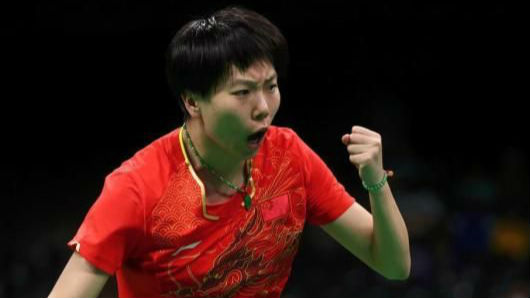 李晓霞宣布退役：“再见了我最亲爱的乒乓球”