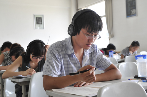四六级考试会下架吗？未必！英语水平将有标准