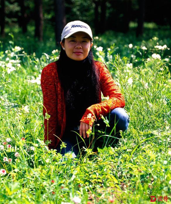 顾莹正面照