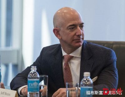 杰夫•贝佐斯(Jeff Bezos)