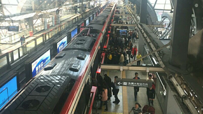 东莞地铁除夕夜延长运营至24点