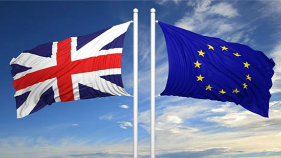 英国下院授权首相启动“脱欧”