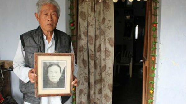 中国大使慰问在印中国老兵：定能回国探亲