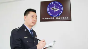 李政：抽丝剥茧屡破大案