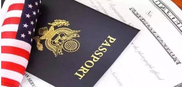 一旅客伪造美国签证出境被深圳边检查处