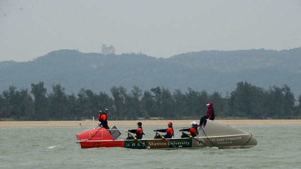划艇赴港汕大20名学子将沿途进行科考学习