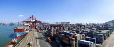 深圳港1月开门红 集装箱吞吐量增长9.01%