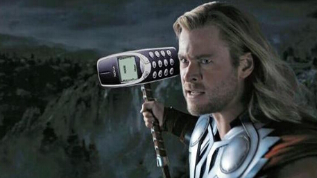 诺基亚3310复产！我又有砸核桃神器了