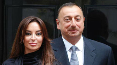 阿塞拜疆总统任命其妻为该国第一副总统