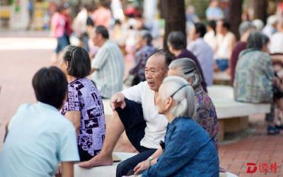 香港65岁及以上人口升至16% 老龄化加速