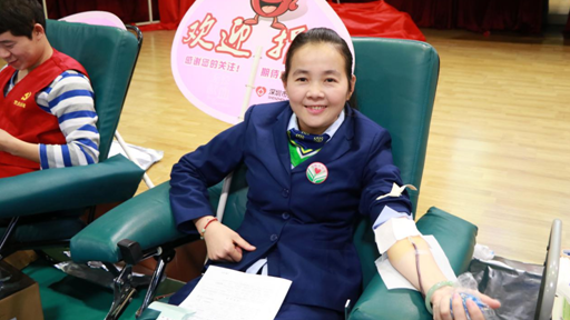 O型血告急，200名公交人集体献血