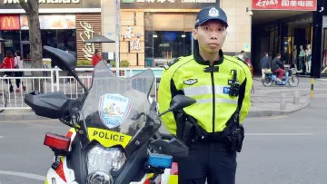 黄国辉：守护盐田交通安全的忠诚卫士